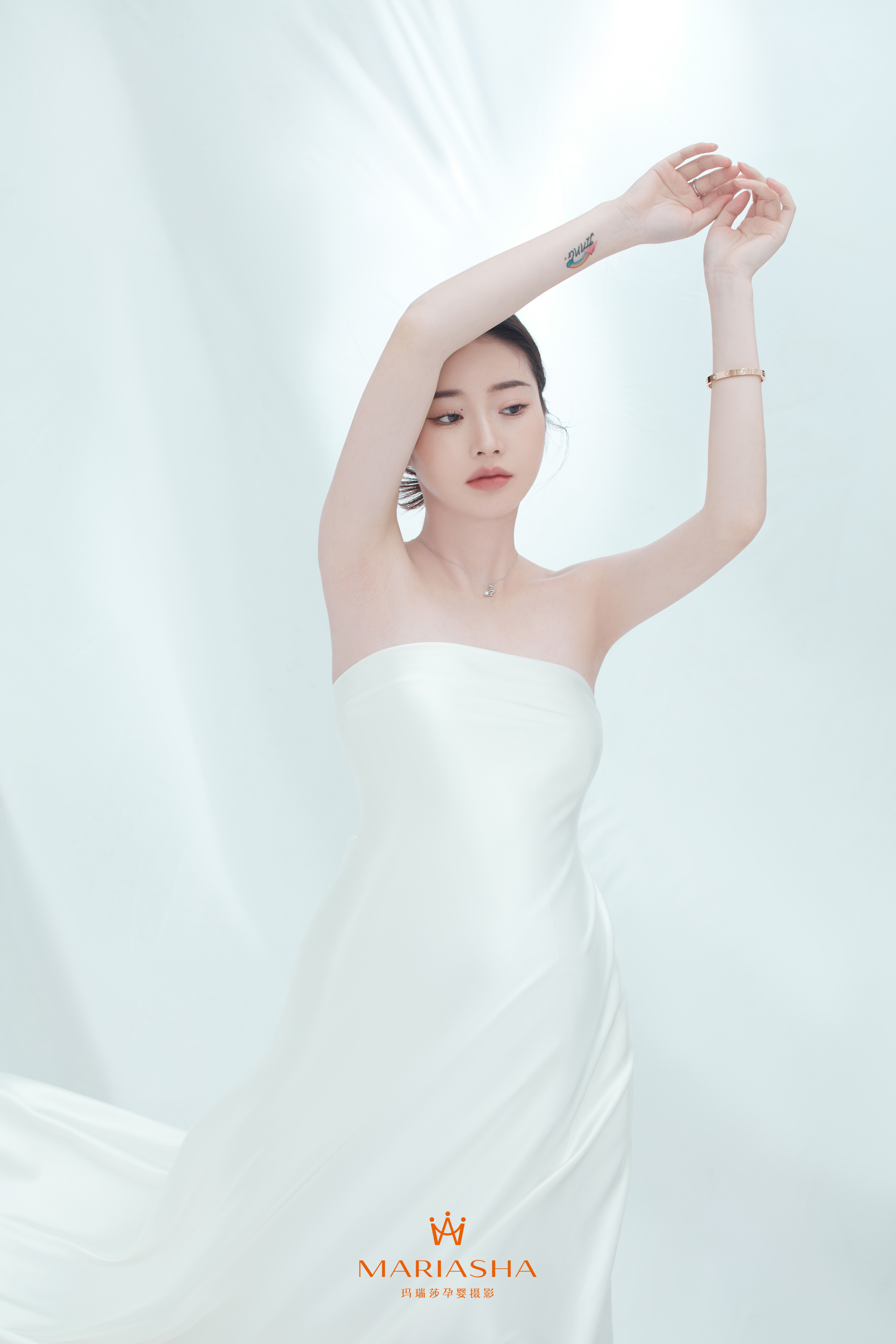6423d3815d58e.jpg